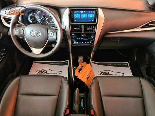 Imagem 3 de 15 de Toyota Yaris Xls Connect 1.5 16v Multidrive Cvt