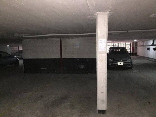 Cocheras Venta Centro / Microcentro