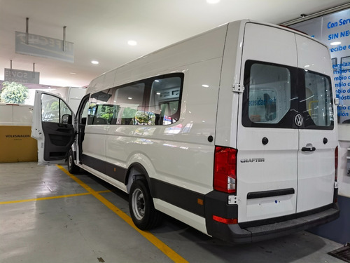 Imagen 2 de 14 de Volkswagen Crafter Pasajeros Automatica Tip, 2021 4.9l.