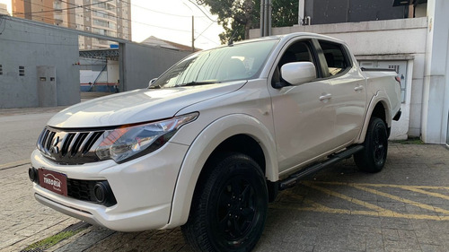 Mitsubishi L200 TRITON 2.4 16V TURBO SPORT GLS CD 4X4