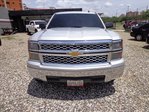 Imagen 2 de 14 de Chevrolet Silverado 2014 4x4 Automático