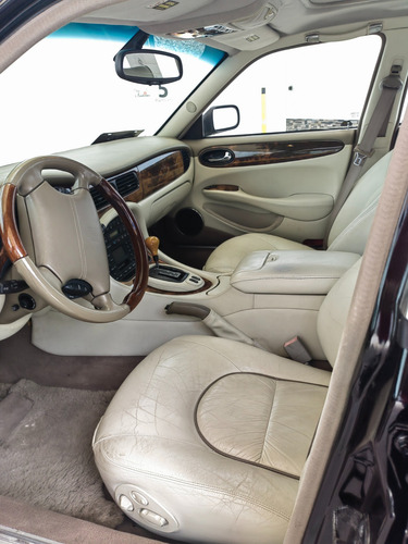Jaguar S-Type 4.2 V8 Mt
