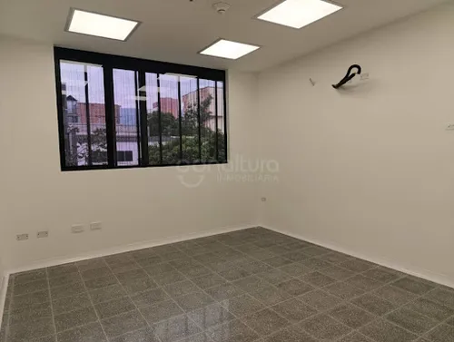 Oficinas En Arriendo Los Colores 472-7307