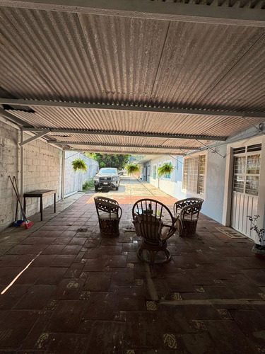 Venta De Terreno Con 9 Departamentos Y 2 Locales Comerciales En Tuxtepec Oaxaca