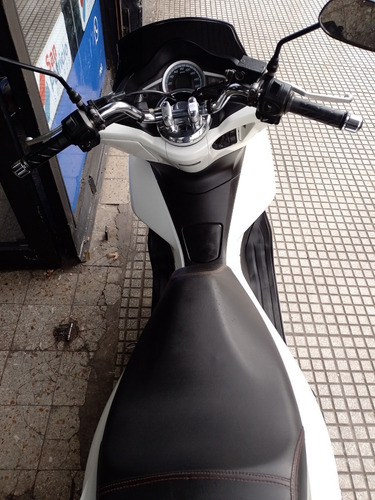 Honda Pcx 150 Tangomotos Buen Estado Listo Para Transferir 3