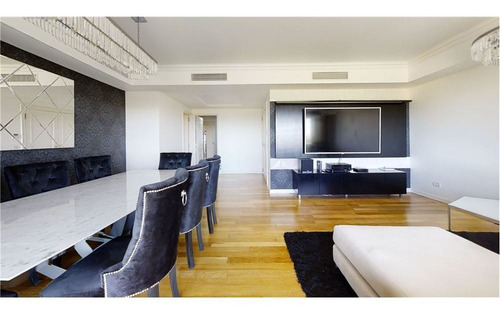 Venta 3 Amb C/dep Y Cochera Chateau Puerto Madero
