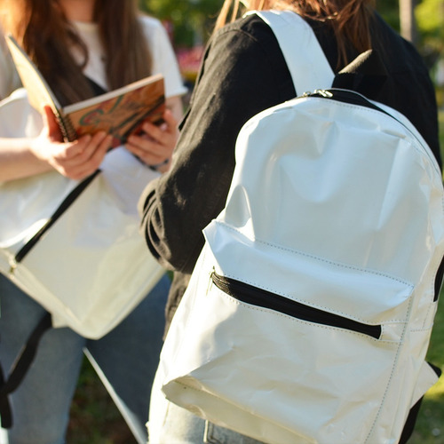 Imagen 6 de 10 de Kit Mochila + Lunchera Térmica Vianda Escolar Impermeable