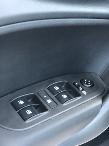 Imagen 16 de 19 de Fiat Cronos Drive Pack Designe 1.3 A.e