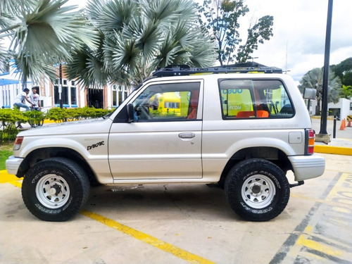 Imagen 2 de 17 de Mitsubishi Montero