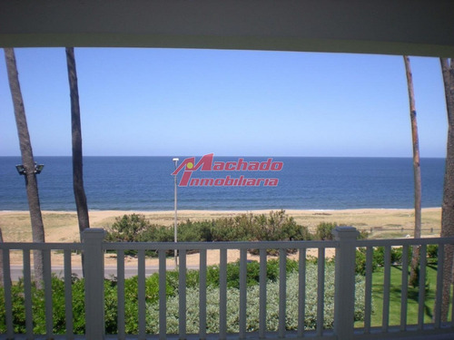 Casa En Punta Del Este, Pinares- Ref: 4359