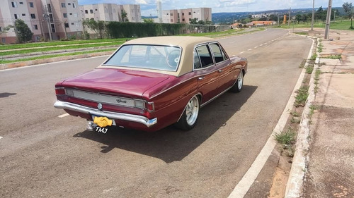 Opala Vermelho Grená, Com Capota De Vinil
