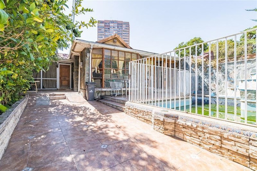 Imagen 1 de 20 de Casa En Venta De 3 Dorm. En Las Condes
