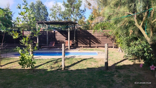 Imagen 15 de 23 de Casa En Piriapolis,playa Grande Con Piscina Leer