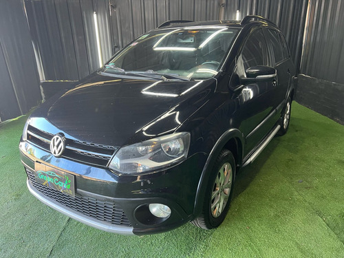 Volkswagen Suran Cross 1.6 Highline 101cv