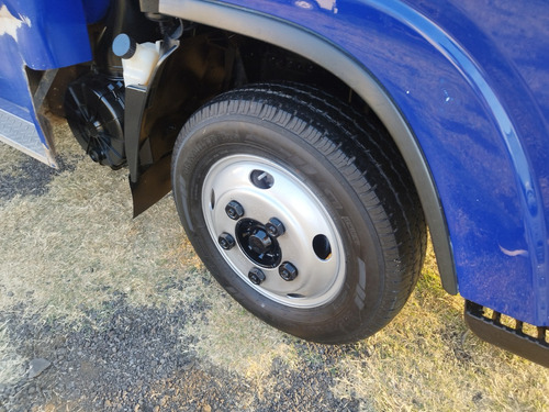 Isuzu Elf-300 Año 2016 Con Caja Refresquera O Chasis Cabina
