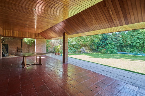 Imagen 15 de 28 de Casa A La Venta En Martínez Con Imponente Parque