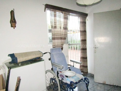 Casa De 1 Dormitorio En San José