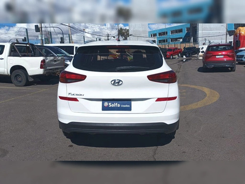 Hyundai Tucson 2.0 VALUE 4X2 FL MT 5P