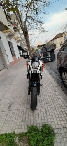 Ktm Duke 200 Excelente Estado.
