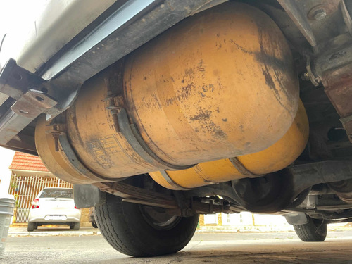 Imagen 9 de 12 de Mitsubishi Montero Sport Gnc
