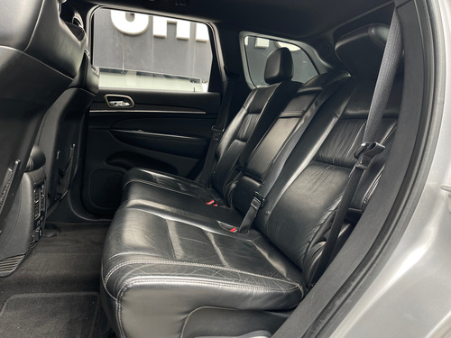 Jeep Grand Cherokee 3.6 Limited Lujo V6 4x2 At