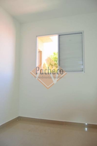 Sobrado Em Condomínio Fechado Na Vila Carrão, 3 Dormitórios, 1 Suíte, 3 Vagas, 165 M², R$599.000,00 - 2642
