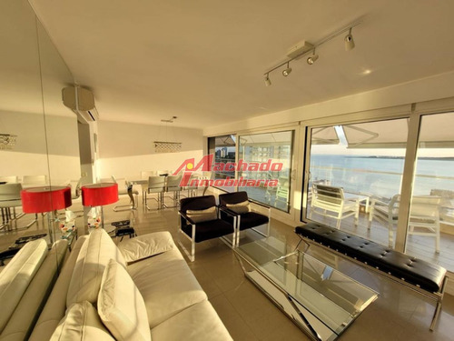 Imagen 2 de 25 de Apartamento En Venta De Máxima Categoría , Playa Mansa , Punta Del Este