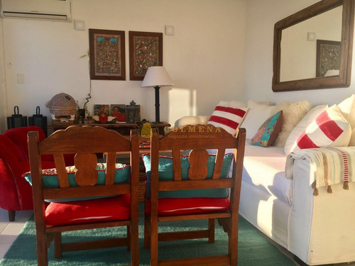 Apartamento Penthouse Frente Al Mar De Playa Brava - Ref: 2716
