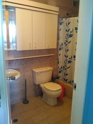 Imagen 7 de 14 de Apartamento En Alquiler Catia La Mar