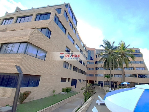 Imagen 6 de 10 de En Venta Apartamento A Remodelar Edificio Bella Vista Suites