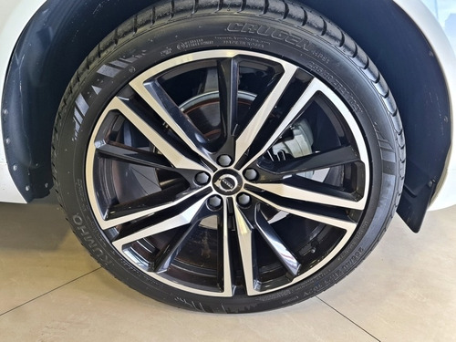 Imagem 9 de 10 de Volvo Xc 60 2.0 T5 Mom Awd
