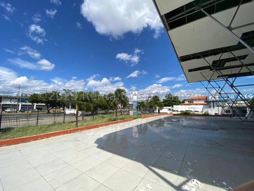 Local Comercial En Venta En Zona Industrial 2 Barquisimeto Lara,ven