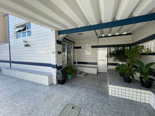 Kitnet Com Otima Localizão Em Praia Grande Perfeita P Airbnb