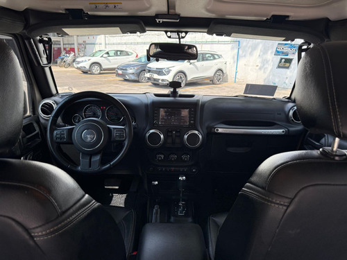 Jeep Wrangler 3.7 Sahara 3.6 4x4 At