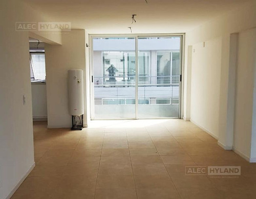 Imagen 5 de 13 de Departamento 3 Ambientes En Venta - Beccar-vias/libert.