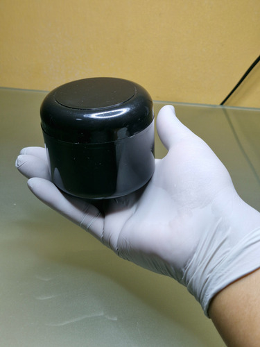10 Pzs Tarro Negro De Plastico 250 Ml (con Tapa Y Liner)