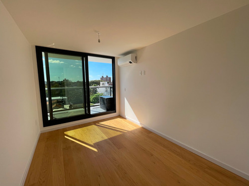 Imagen 9 de 15 de Apartamento 3 Dormitorios, 2 Baños Rambla Malvín - #907lyra