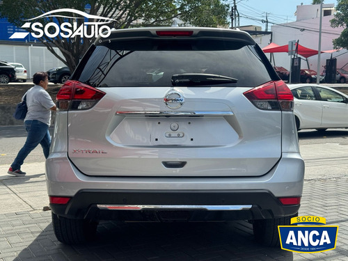 Nissan X-Trail 2.5 Exclusive 3 Row Cvt