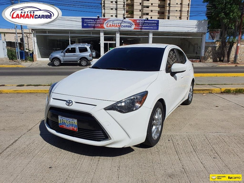 Toyota Yaris Ia Automatico