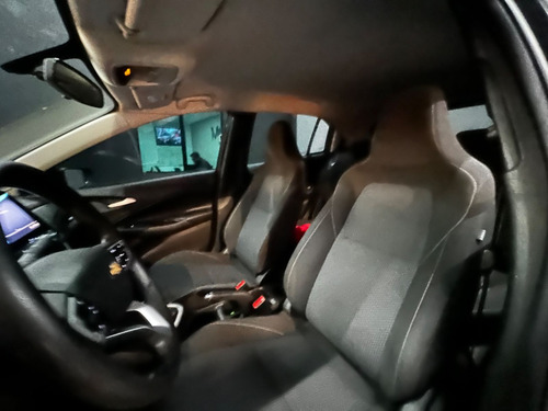 Chevrolet Onix HATCH LT 1.0 12V Flex 5p Mec.