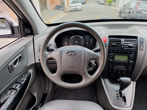 Hyundai Tucson 2.0 MPFI GLS 16V 143CV 2WD GASOLINA 4P AUTOMÁTICO