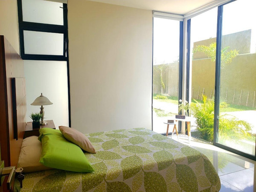 Departamento Amueblado De 2 Recámaras En Renta En Emerald, Temozón Norte