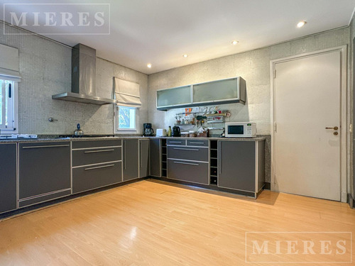 Excelente Entorno Y Arboleda Casa En Venta- Beccar, Vías A Av.libertador