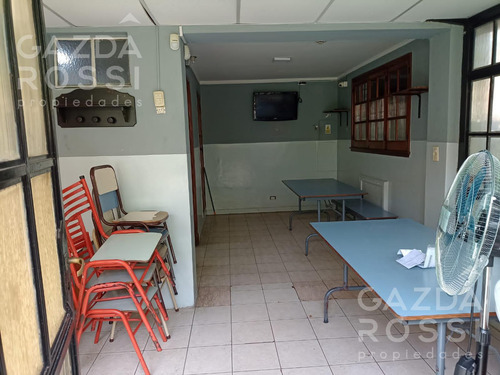 Casa En Venta En Adrogue