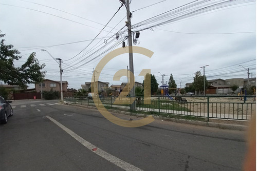 Se Vende Casa En Villa Raúl Silva Henríquez