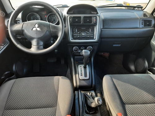 Mitsubishi Pajero Tr4 2010 2.0 Flex Aut. 5p