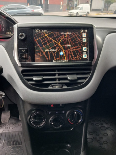 Peugeot 208 1.5 Allure Touchscreen