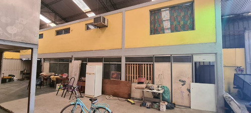 Imagen 12 de 17 de Galpón Industrial 1100 M² En Fracción 6.772 M² - Baños Y Oficinas - 9 De Abril