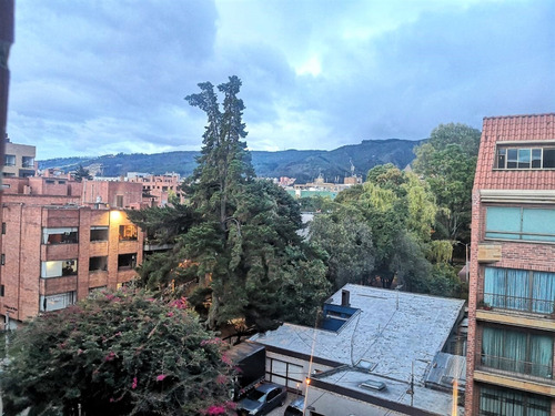Imagen 1 de 16 de Vendo  Apartamento Santa Barbara En Bogotá 