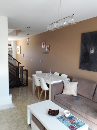 Imagen 12 de 21 de Venta De Pozo Duplex 3 Ambientes C/cochera Y Patio